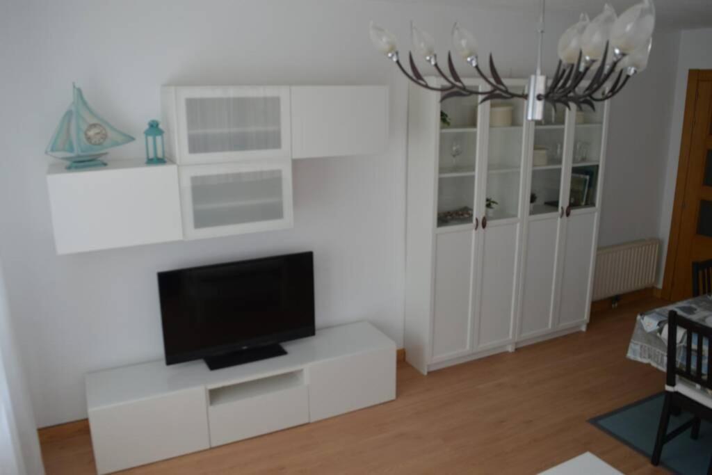 Apartamento Turistico Faro De Luno ซาน บีเซนเต เด ลา บาร์เกรา ภายนอก รูปภาพ