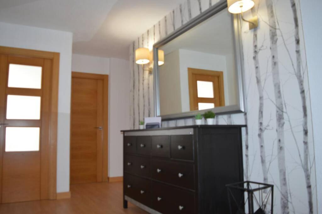 Apartamento Turistico Faro De Luno ซาน บีเซนเต เด ลา บาร์เกรา ภายนอก รูปภาพ